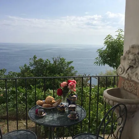 Hébergement de vacances Casa Rosetta *